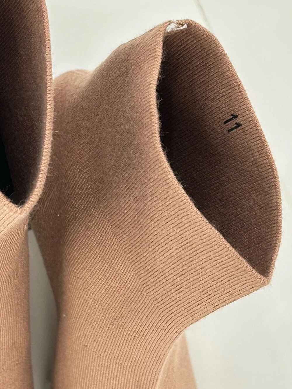 Everlane The Glove Boot ReKnit Toffee Tan Size 11 NWOB Sock Block Heel